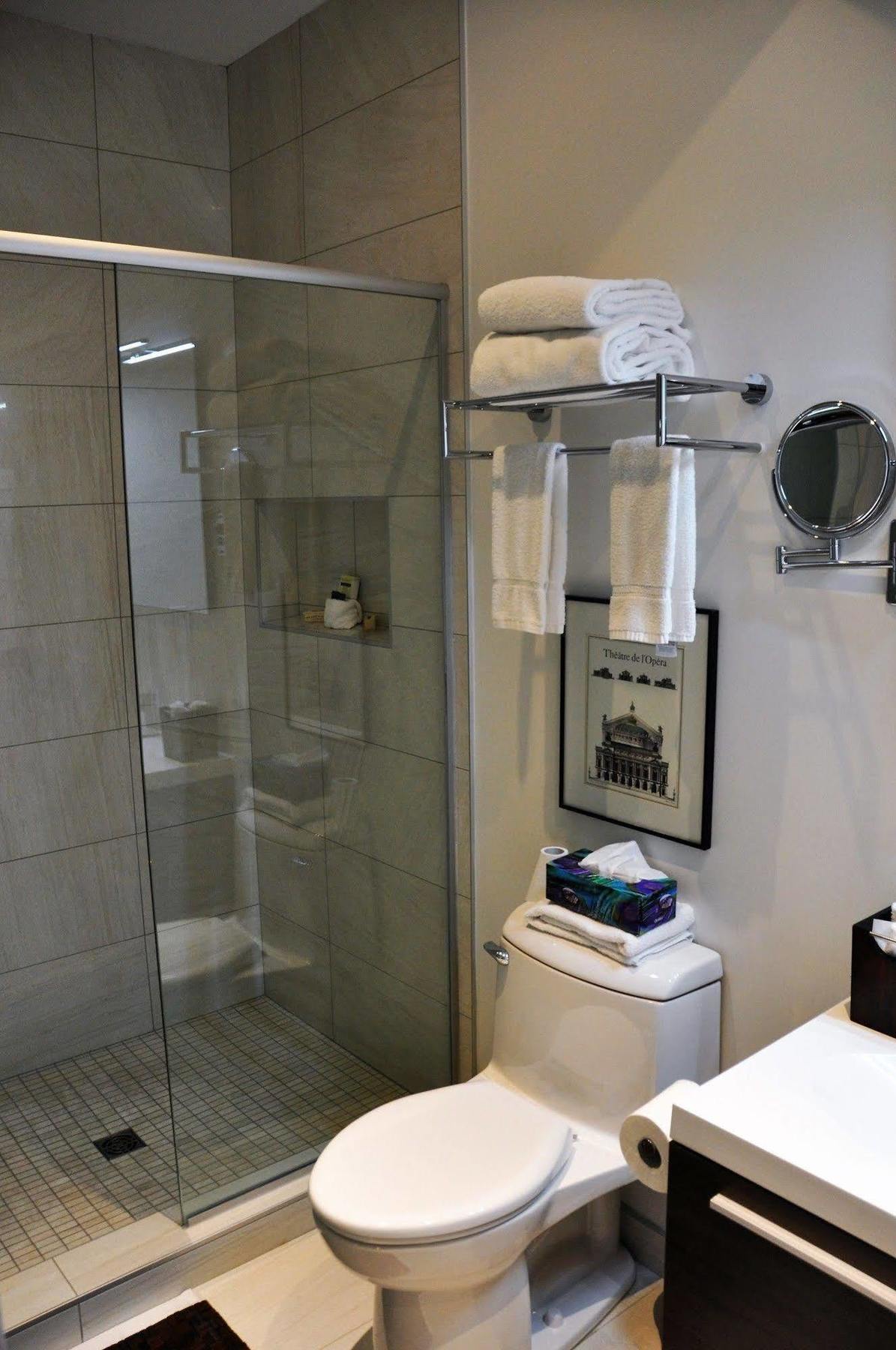 1595 Saint-Denis Hotel Montreal Ngoại thất bức ảnh