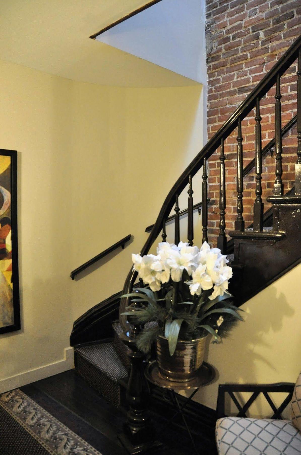 1595 Saint-Denis Hotel Montreal Ngoại thất bức ảnh